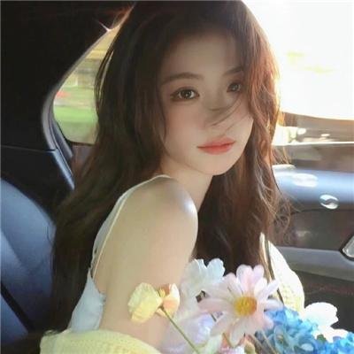 等爱的女神